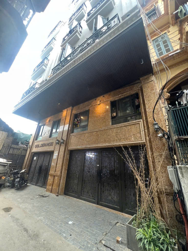 Gà đẻ trứng vàng, Doanh thu 1 tỷ/ năm. Bán tòa CCMN Nguyễn Đức Cảnh 88m 8T thang máy. Giá hơn 21 tỷ